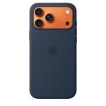 iPhone 17 Pro Max Silicone Case with MagSafe - Midnight - Model : MGFP4ZM/A